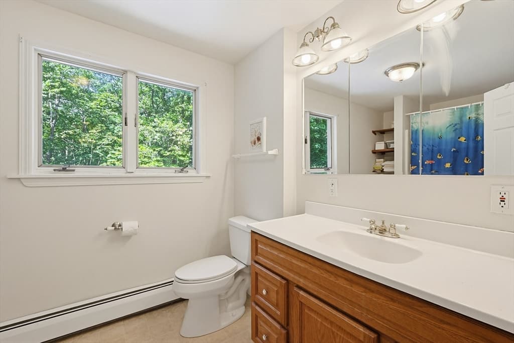 Single Family Residence at 170 Rocky Hill Rd, Rehoboth MA 02769, Rehoboth, photo 23 of 42