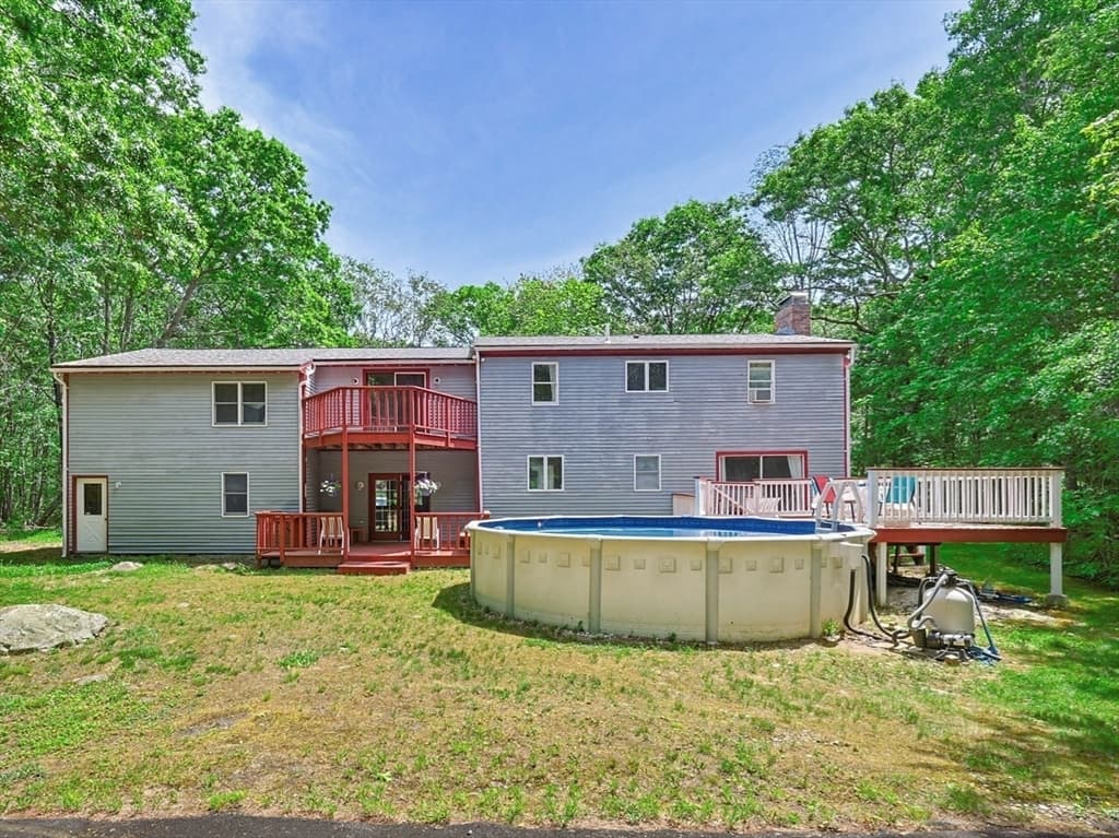 Single Family Residence at 170 Rocky Hill Rd, Rehoboth MA 02769, Rehoboth, photo 2 of 42