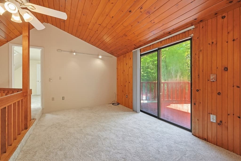 Single Family Residence at 170 Rocky Hill Rd, Rehoboth MA 02769, Rehoboth, photo 26 of 42