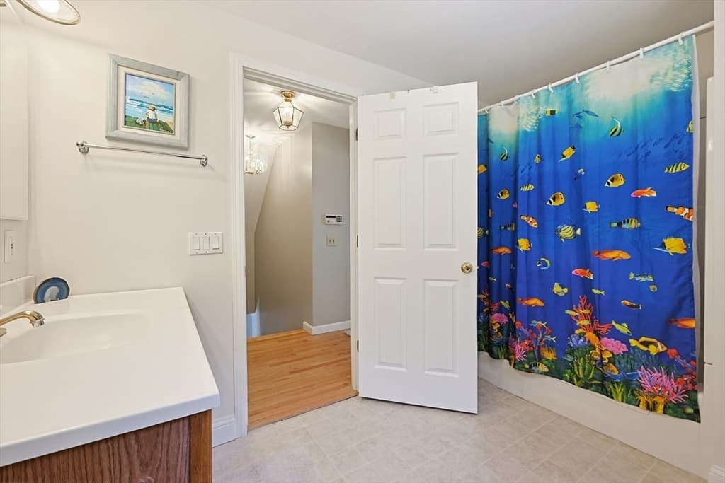 Single Family Residence at 170 Rocky Hill Rd, Rehoboth MA 02769, Rehoboth, photo 24 of 42