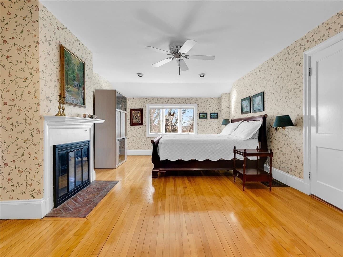 Residential at 243 Upland Ave, Newton MA 02461, Newton, photo 23 of 40
