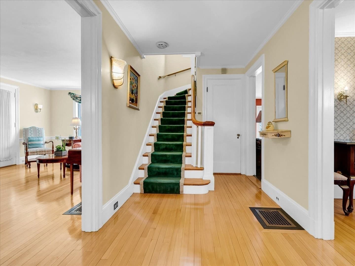 Residential at 243 Upland Ave, Newton MA 02461, Newton, photo 22 of 40
