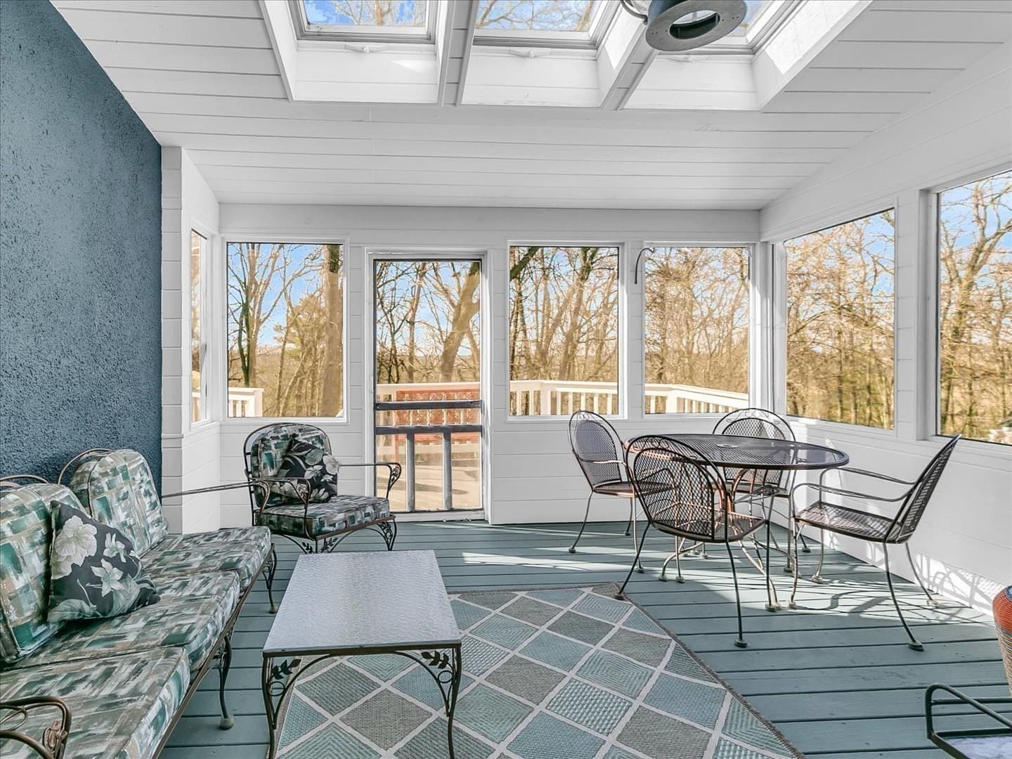 Residential at 243 Upland Ave, Newton MA 02461, Newton, photo 21 of 40