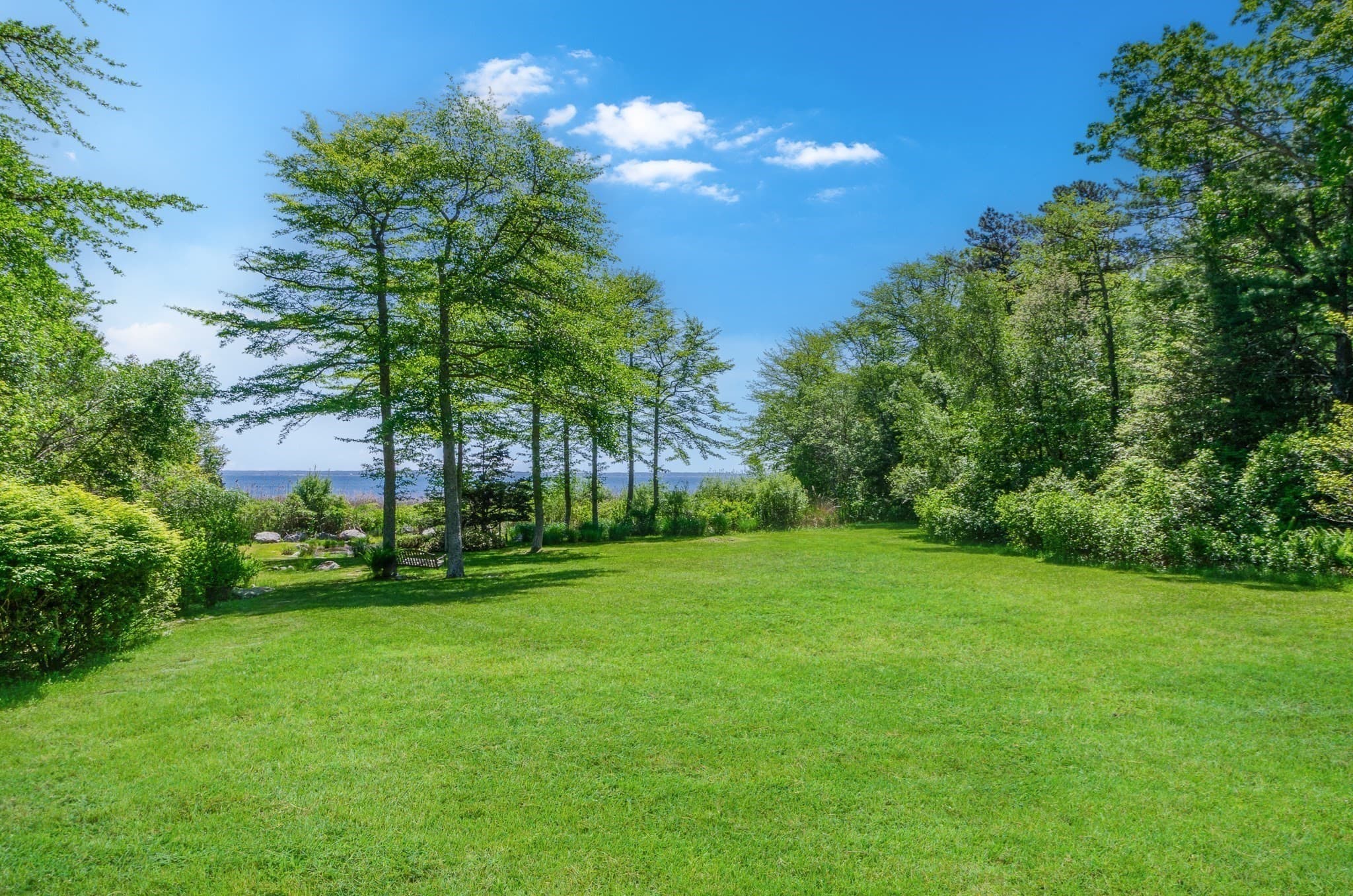 Single Family Residence at 3 Beam St, Mattapoisett MA 02739, photo 8 of 41