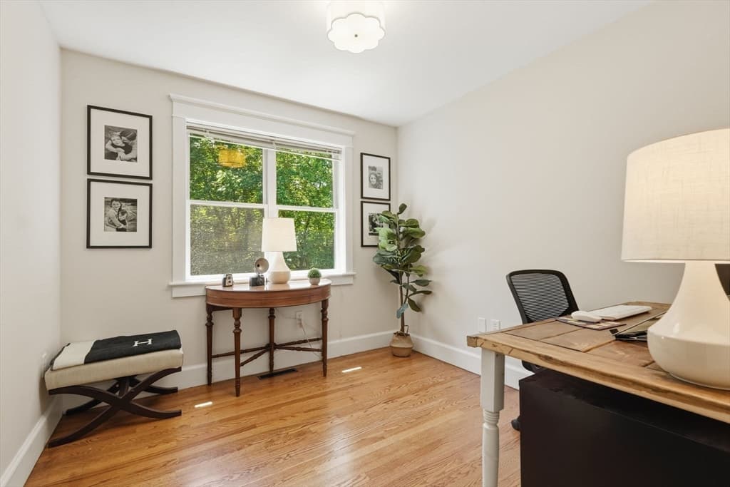 409 Henry St, Amherst MA 01002 photo 23
