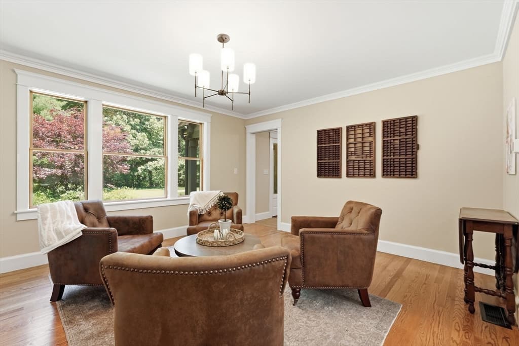 409 Henry St, Amherst MA 01002 photo 22