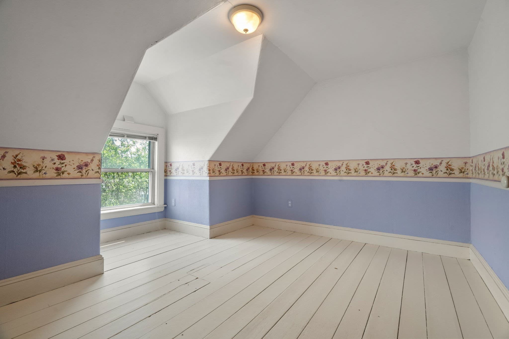 Single Family Residence at 108 Langdon Ave, Watertown MA 02472, photo 16 of 22