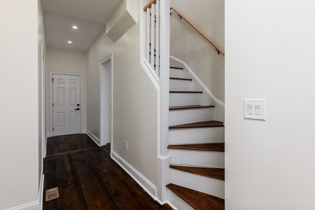 51 Broadway, Lynn MA 01904 photo 15