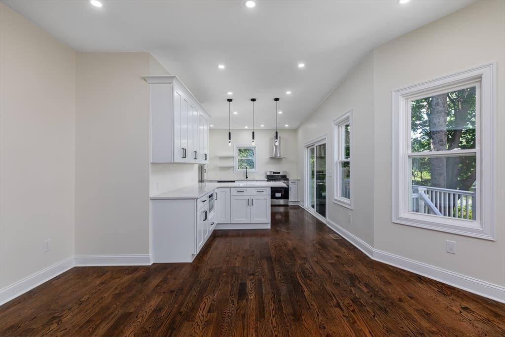 51 Broadway, Lynn MA 01904 photo 8