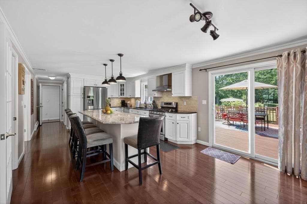 185 Rosewood Road, Somerset MA 02726 photo 4