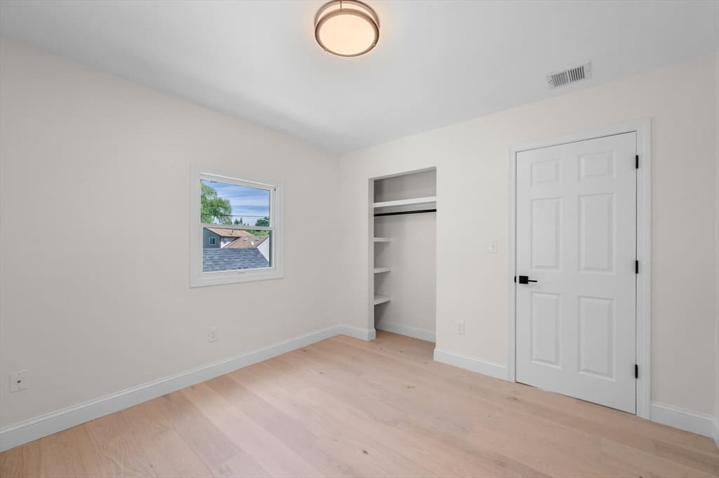 Single Family Residence at 29 Rockway Rd, Peabody MA 01960, Peabody, photo 6 of 20