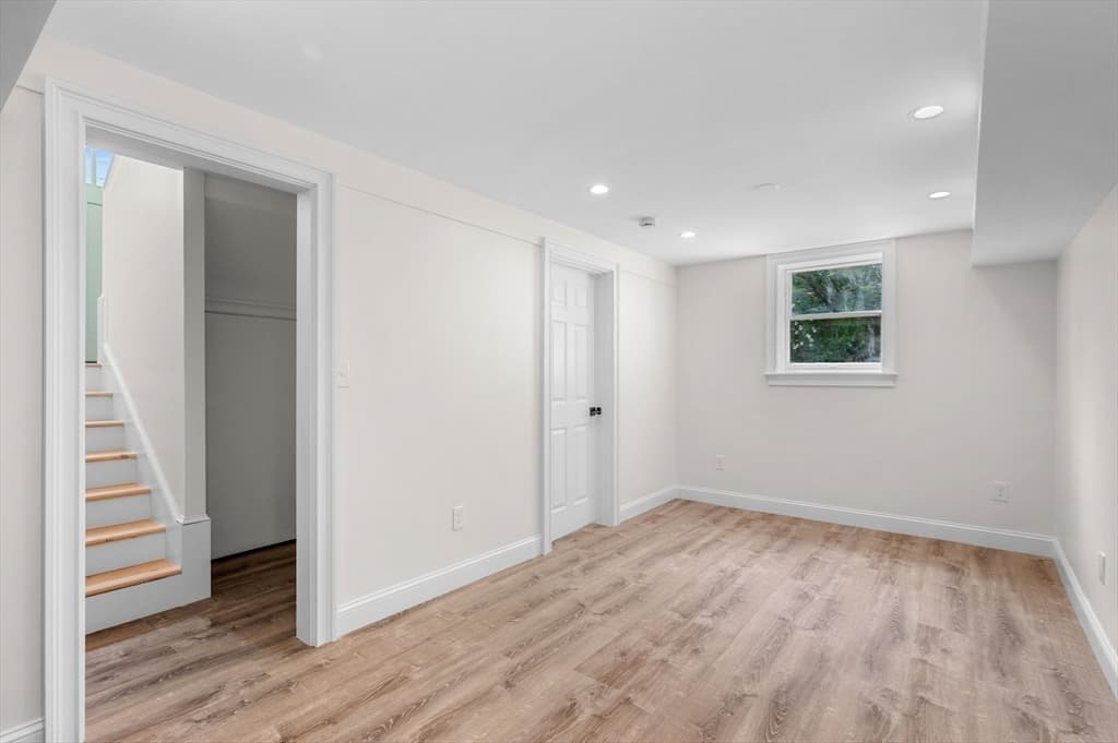 Single Family Residence at 29 Rockway Rd, Peabody MA 01960, Peabody, photo 11 of 20