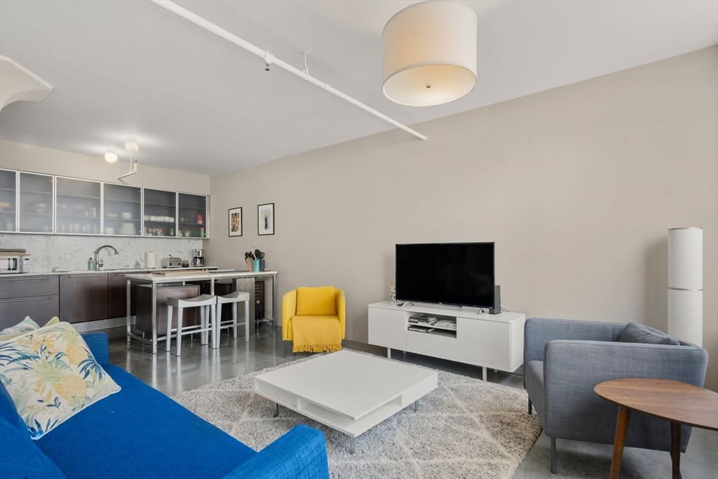 Condominium at 453 Washington St # 7E, Boston MA 02111, Boston, photo 4 of 18