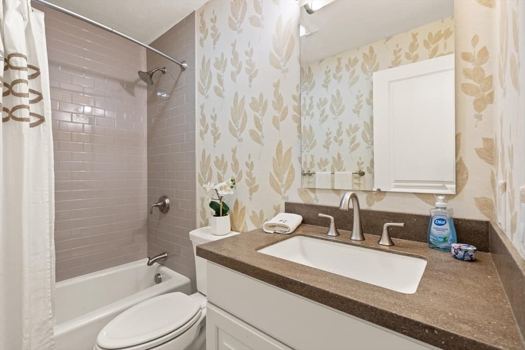 Condominium at 40 Tall Pine Dr # 2, Sudbury MA 01776, Sudbury, photo 26 of 40
