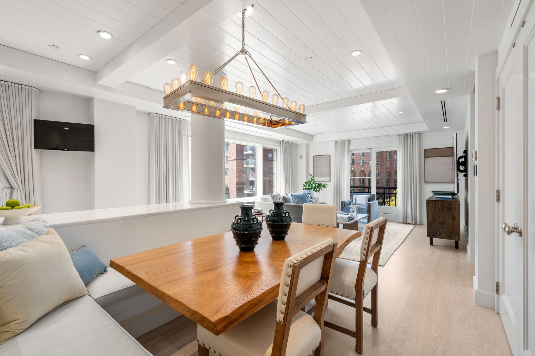 Condominium at 50 Battery St, Boston MA 02109, photo 7 of 42