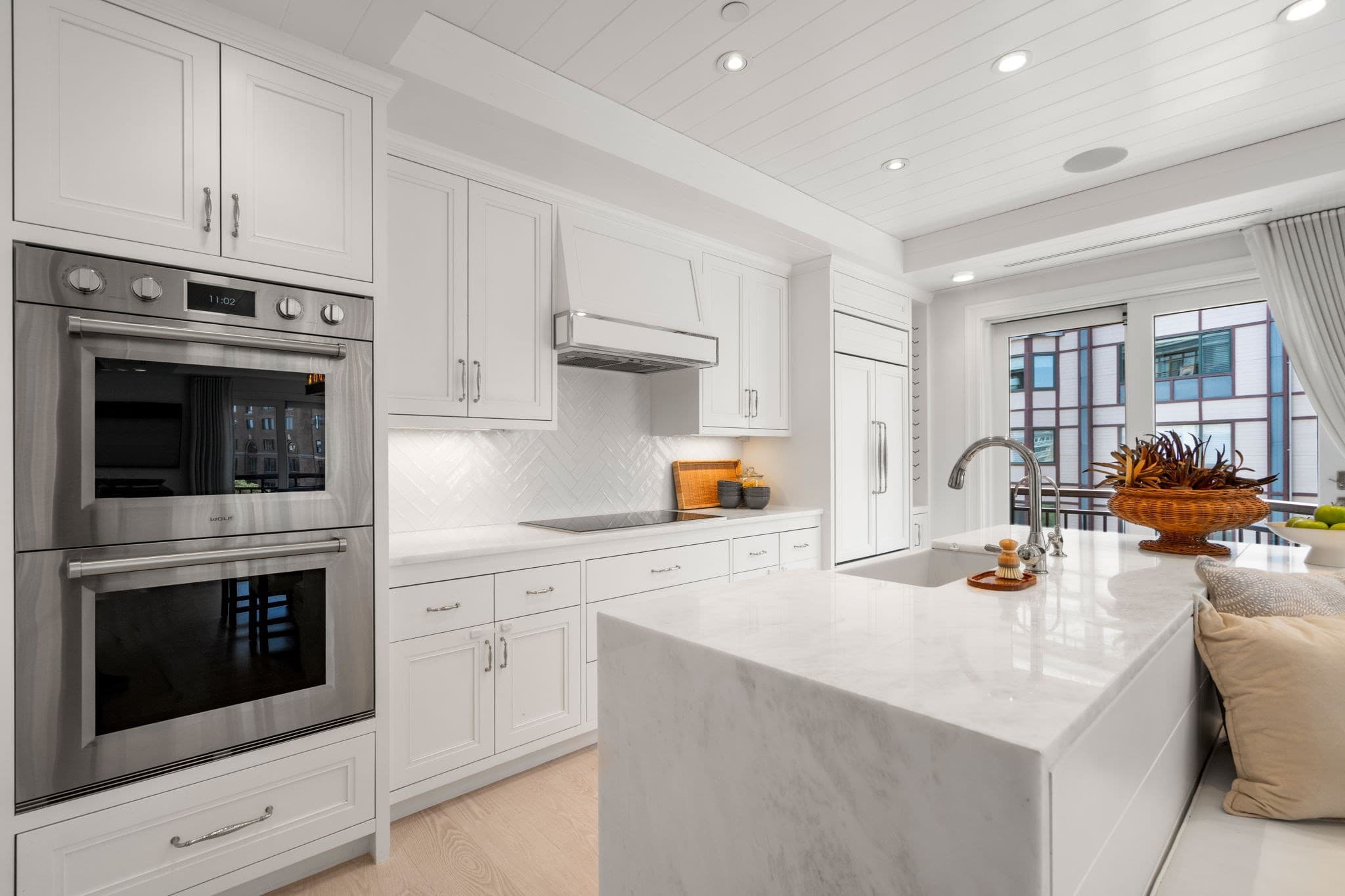 Condominium at 50 Battery St, Boston MA 02109, photo 9 of 42