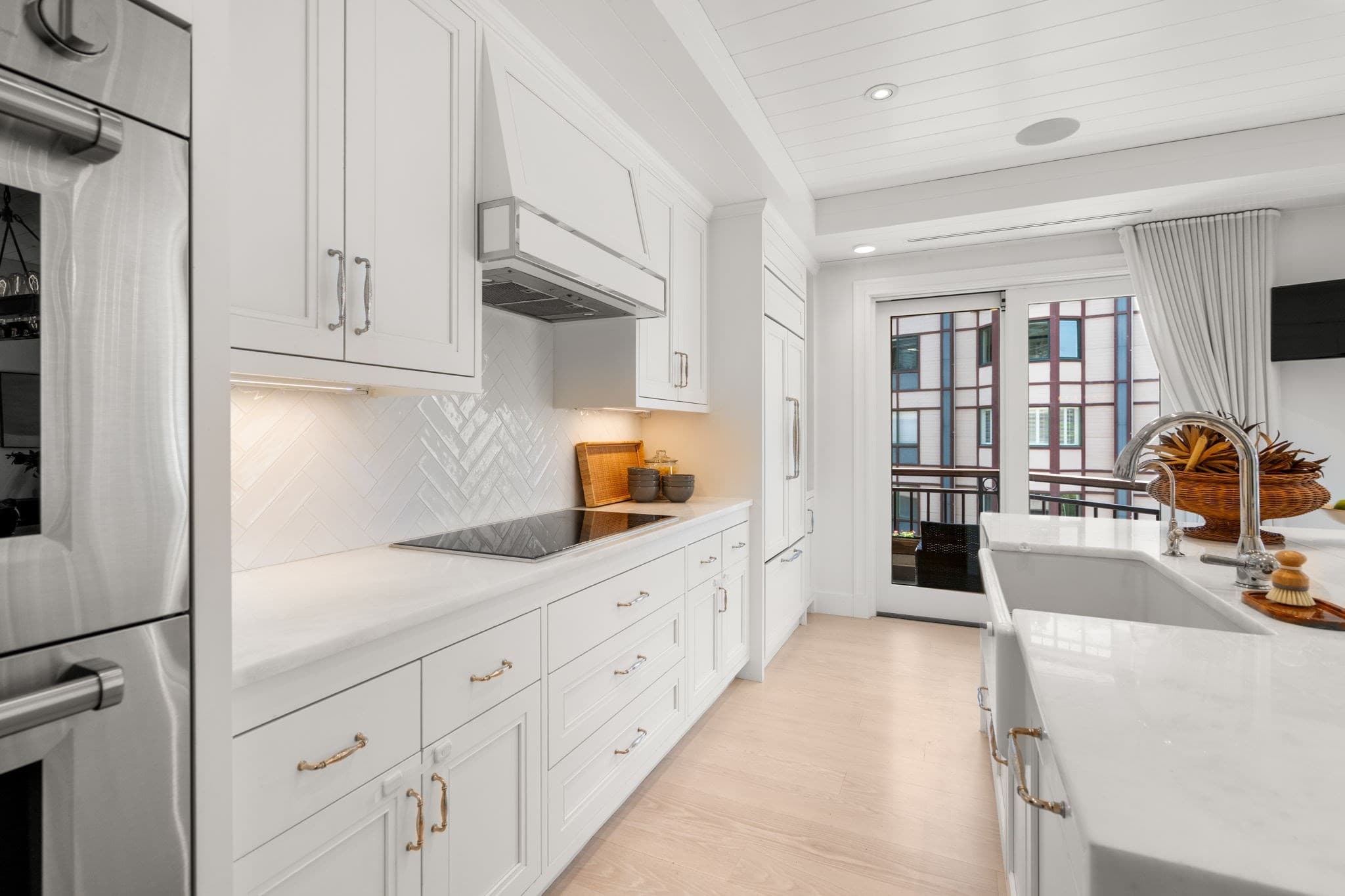 Condominium at 50 Battery St, Boston MA 02109, photo 10 of 42