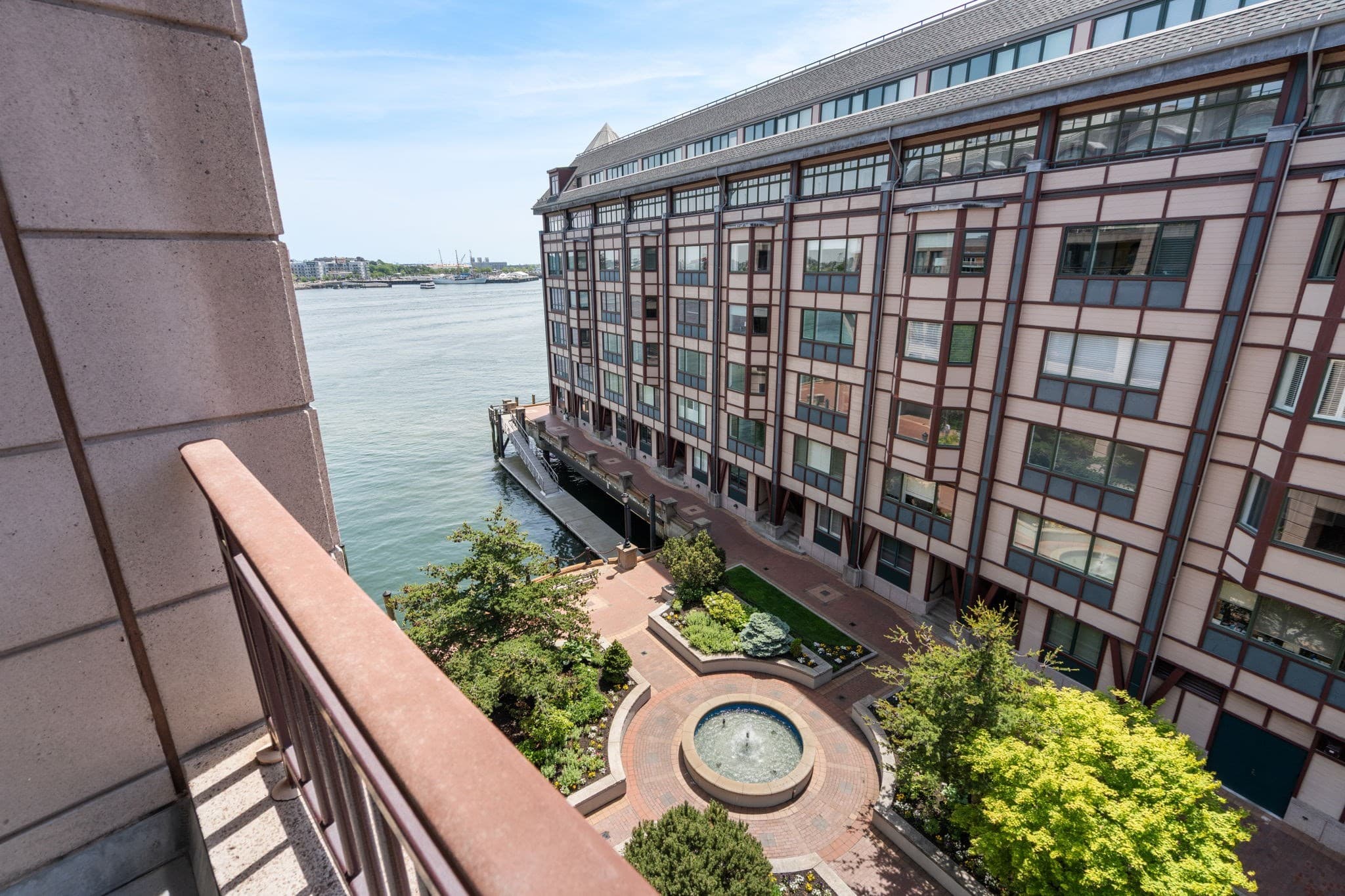 Condominium at 50 Battery St, Boston MA 02109, photo 33 of 42