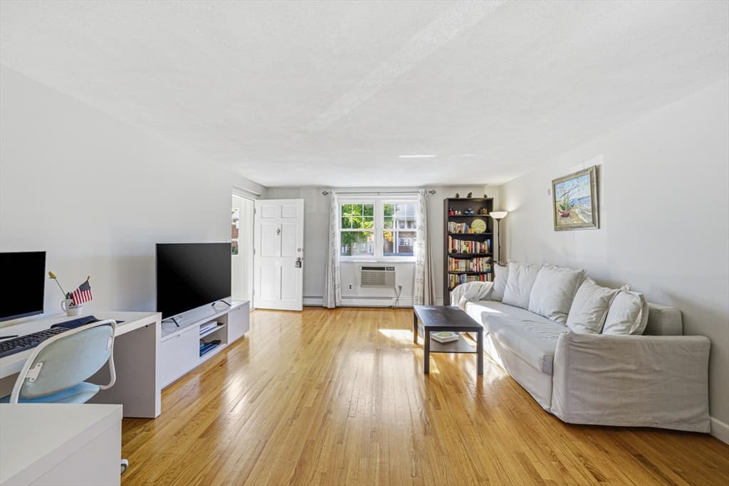 119 Emerson Gardens Rd # 119, Lexington MA 02420 photo 2