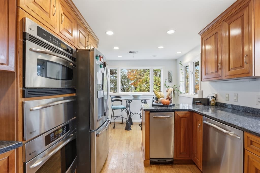 Single Family Residence at 22 Burdett Rd, Lynn MA 01904, photo 8 of 26