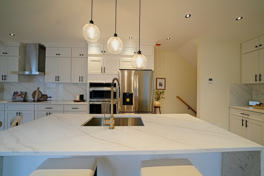 Condominium at 457 Summer St # 457, Arlington MA 02474, Arlington, photo 2 of 41