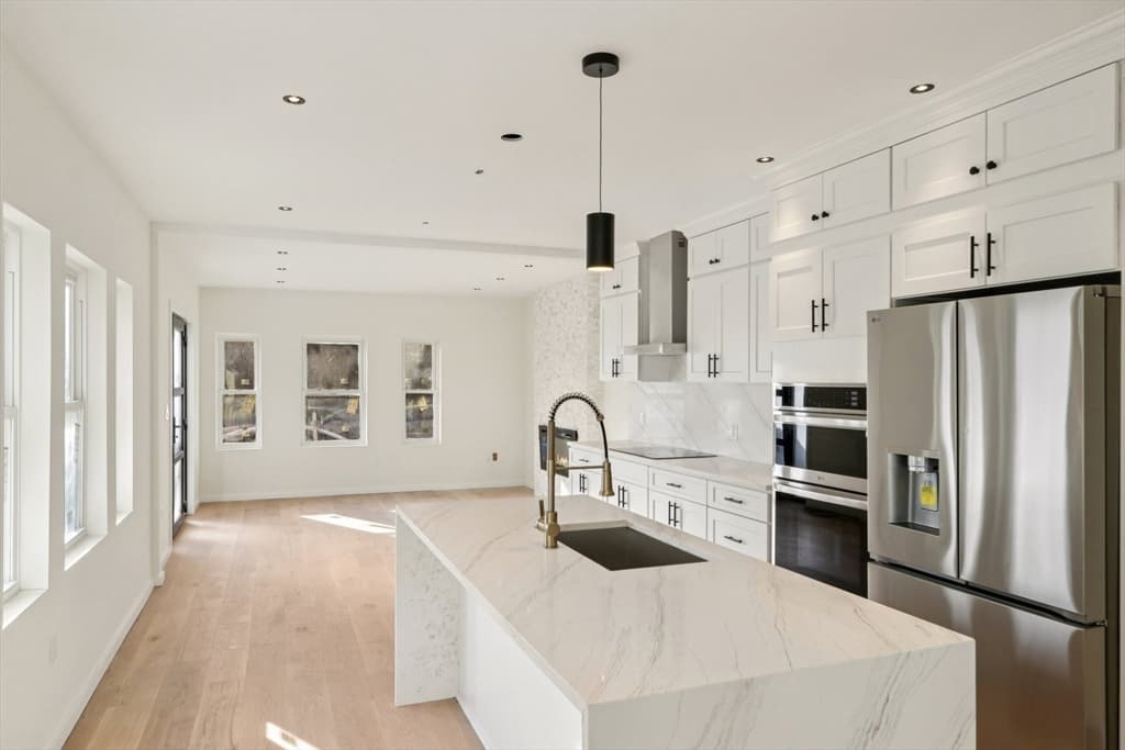 Condominium at 457 Summer St # 457, Arlington MA 02474, Arlington, photo 5 of 41