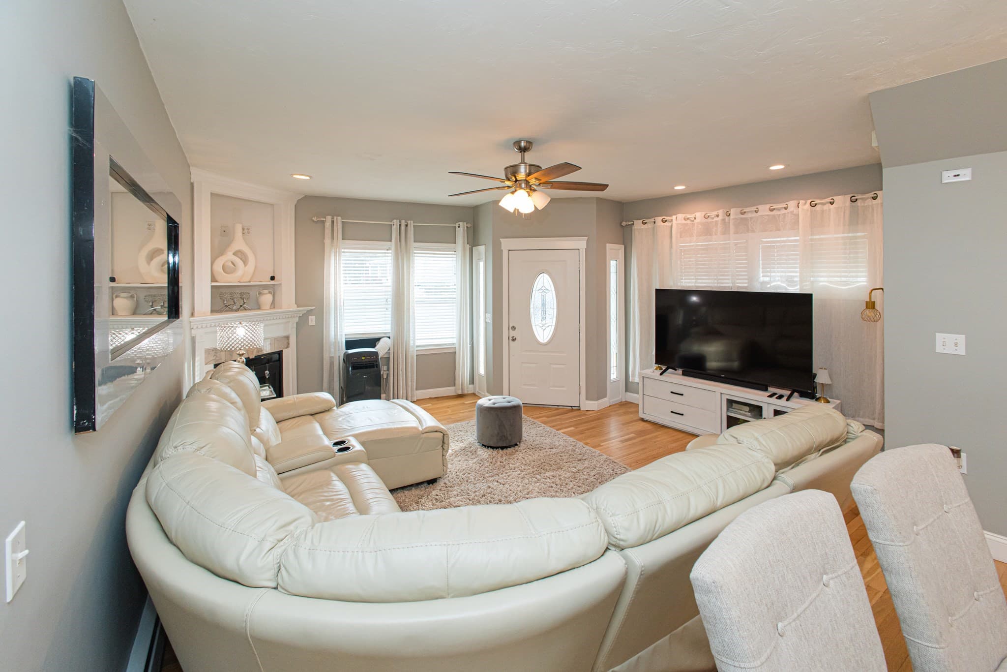 Single Family Residence at 120 Arlington St, Framingham MA 01702, photo 11 of 32