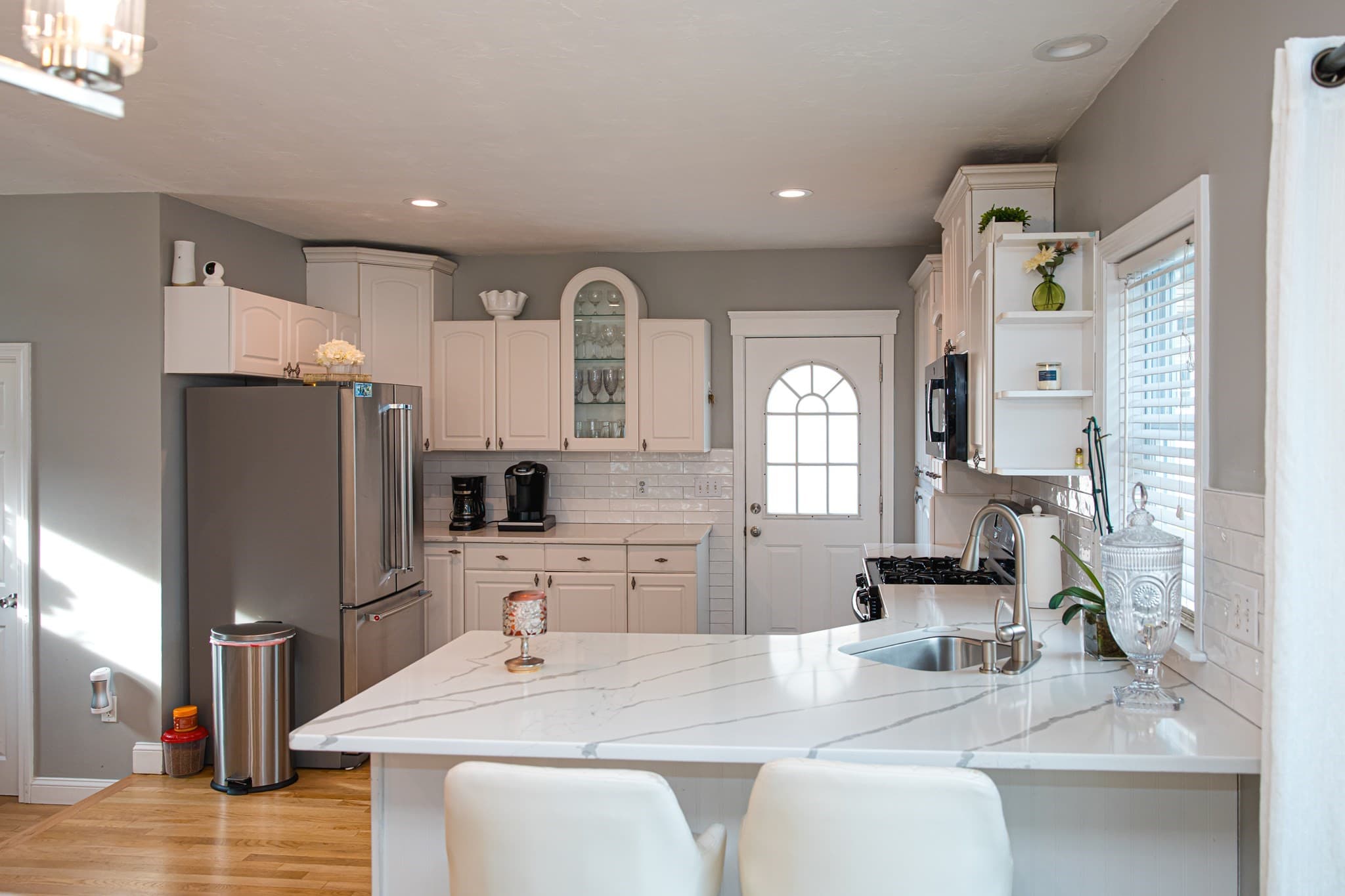 Single Family Residence at 120 Arlington St, Framingham MA 01702, photo 4 of 32