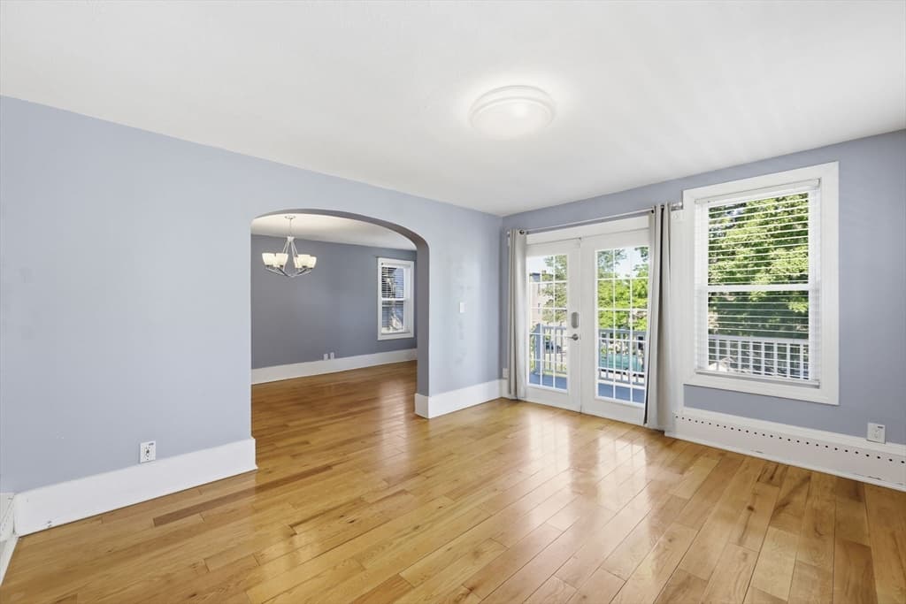 Single Family Residence at 57 May St, Worcester MA 01610, photo 12 of 42