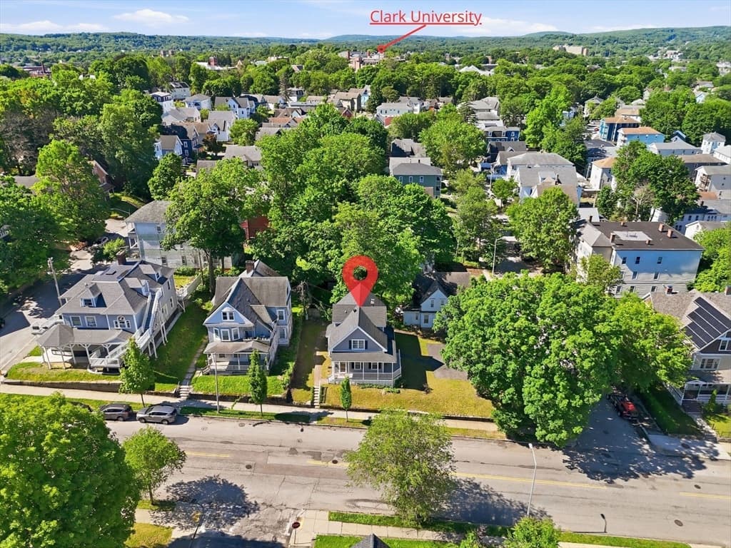 Single Family Residence at 57 May St, Worcester MA 01610, photo 7 of 42