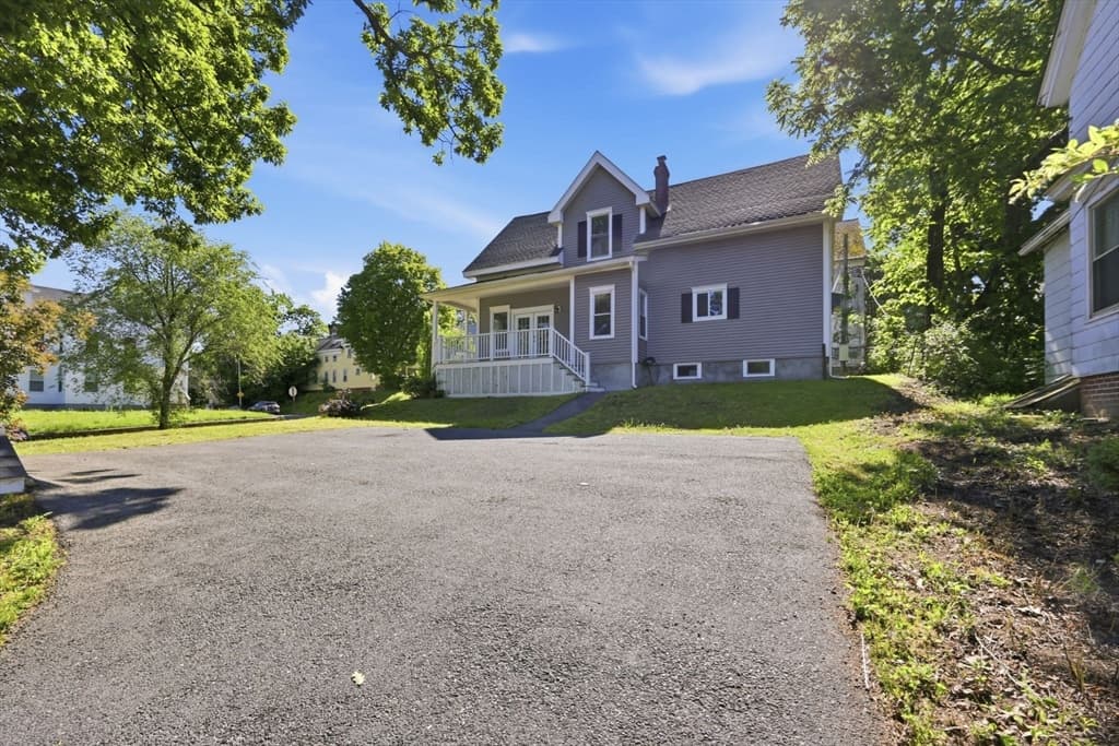 Single Family Residence at 57 May St, Worcester MA 01610, photo 38 of 42