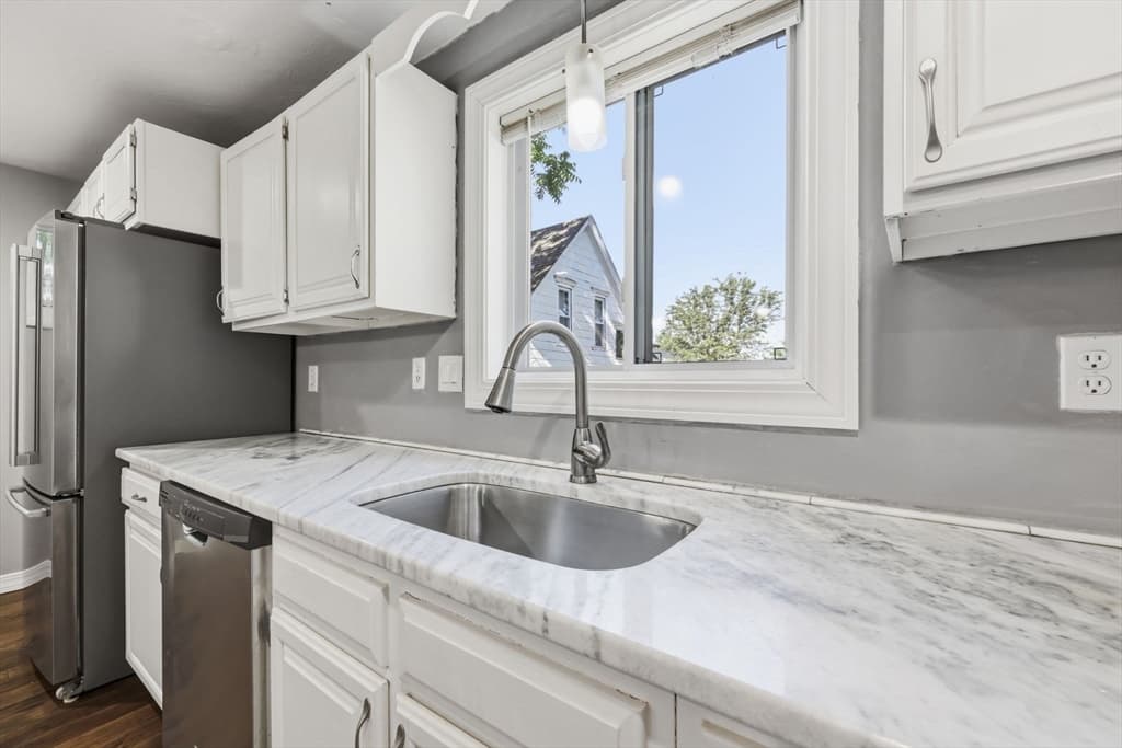 Single Family Residence at 57 May St, Worcester MA 01610, photo 19 of 42