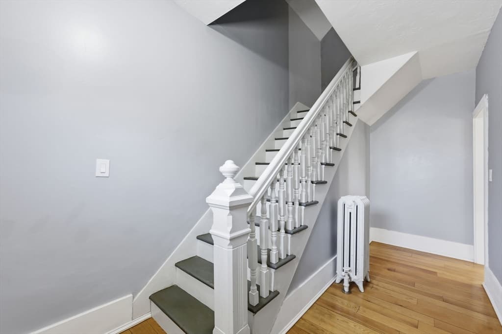Single Family Residence at 57 May St, Worcester MA 01610, photo 25 of 42