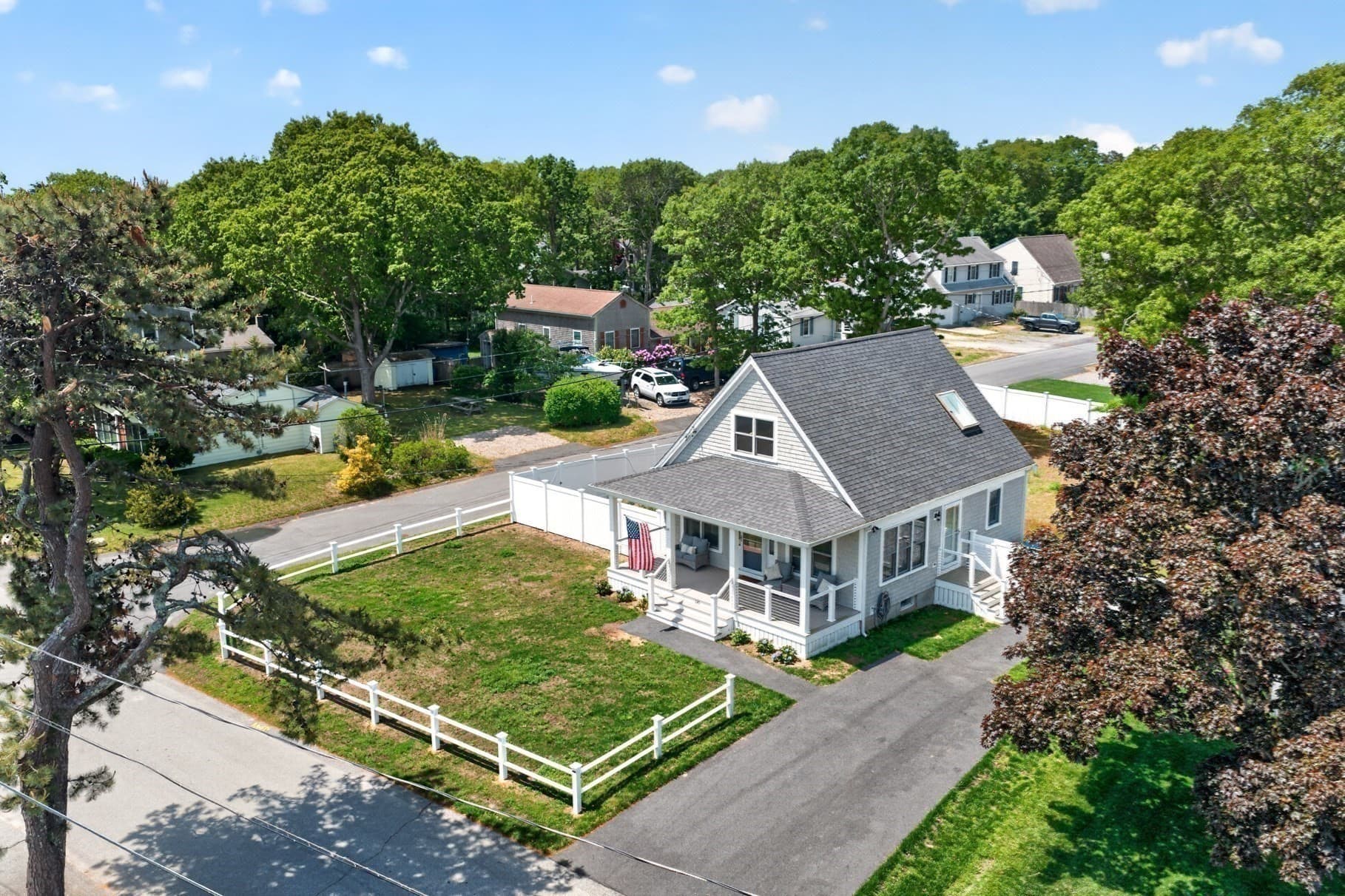Single Family Residence at 245 Edgewater Drive East, Falmouth MA 02536, photo 3 of 42