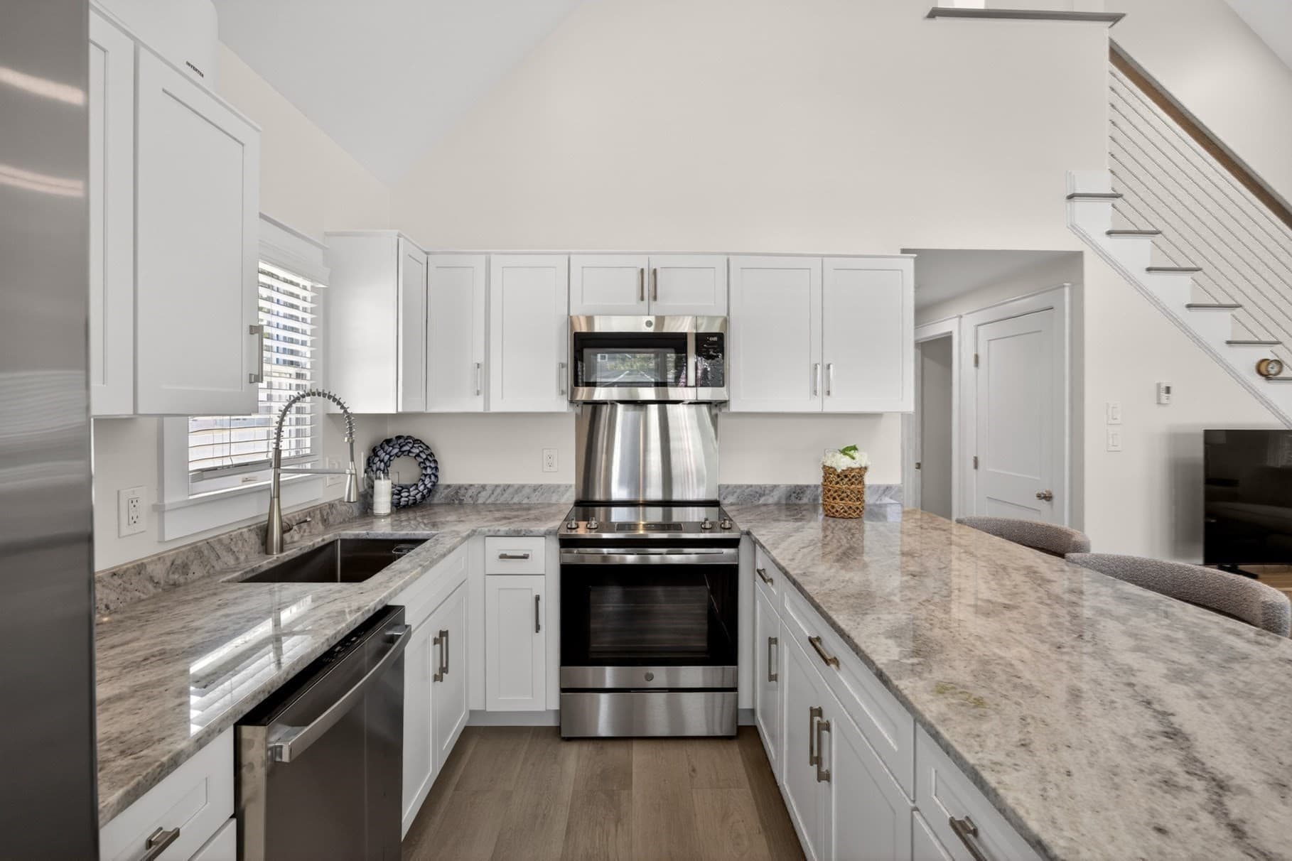 Single Family Residence at 245 Edgewater Drive East, Falmouth MA 02536, photo 15 of 42