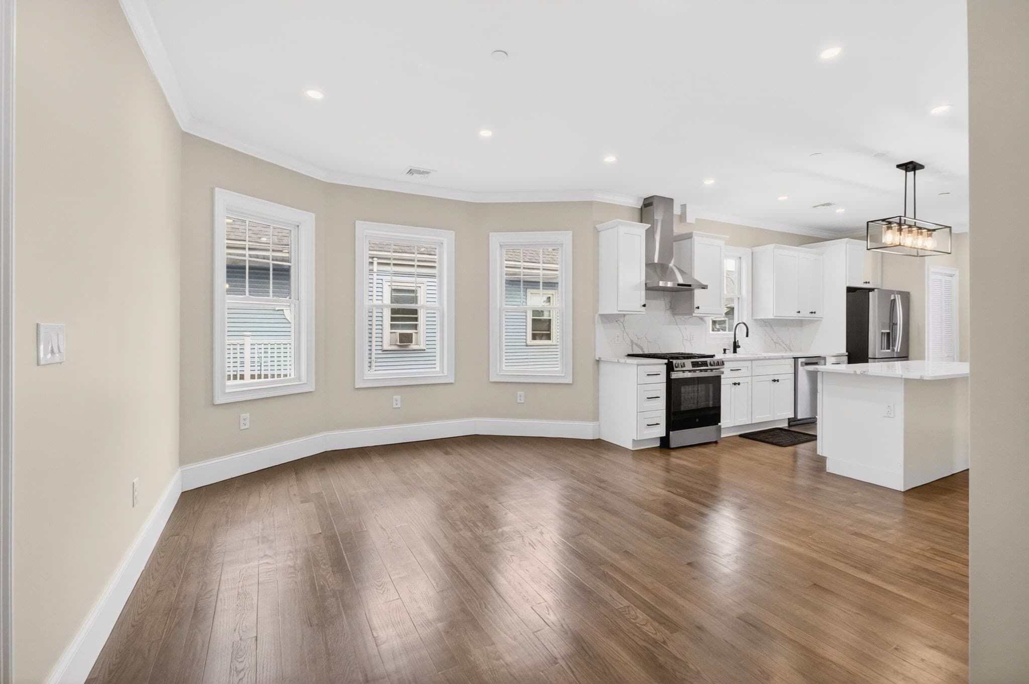 Condominium at 152 Washington St # 2, Boston MA 02135, photo 4 of 17