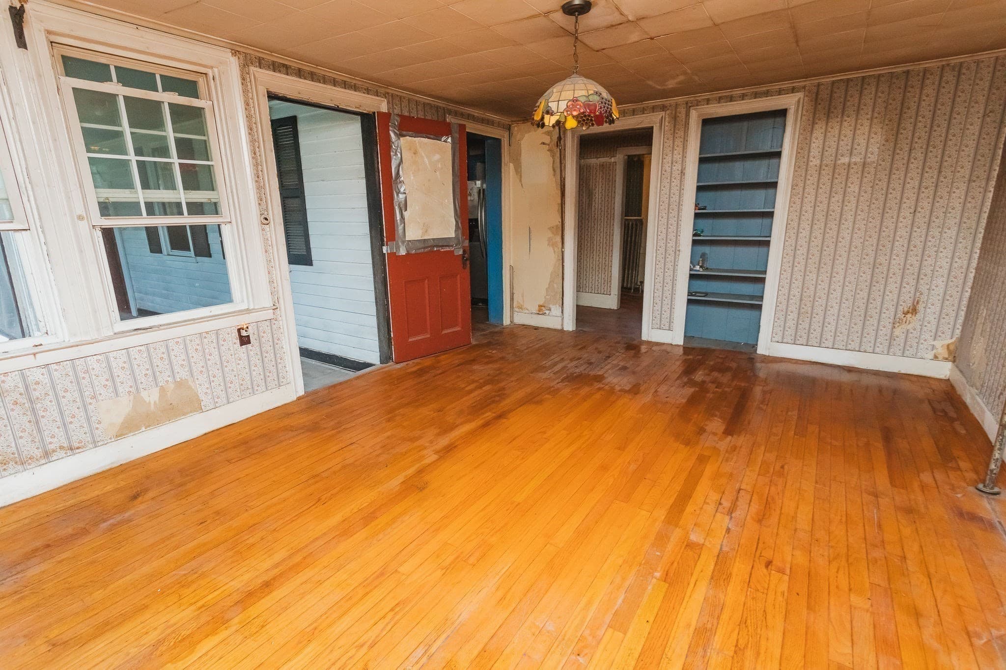 Single Family Residence at 2 Cross Street, Buckland MA 01338, photo 7 of 25