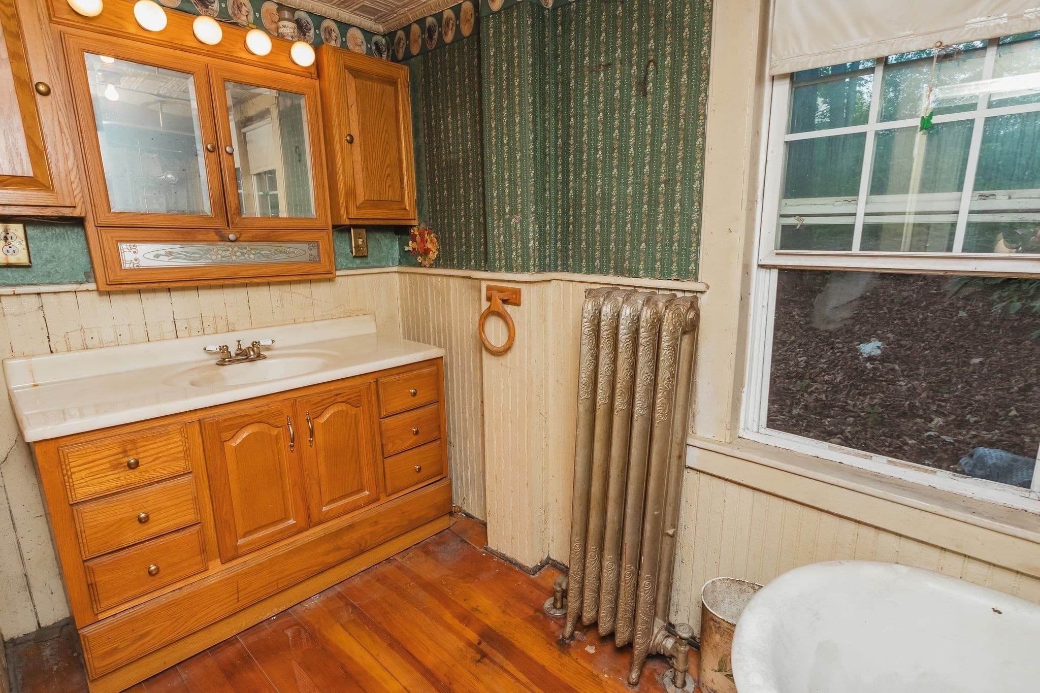 Single Family Residence at 2 Cross Street, Buckland MA 01338, photo 9 of 25