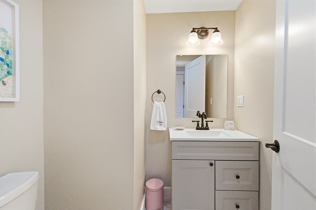9 Chase Ave # 7, Dennis MA 02639 photo 13