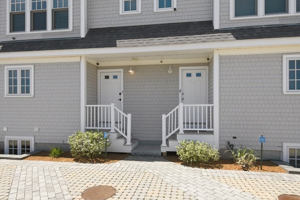 9 Chase Ave # 7, Dennis MA 02639 photo 3