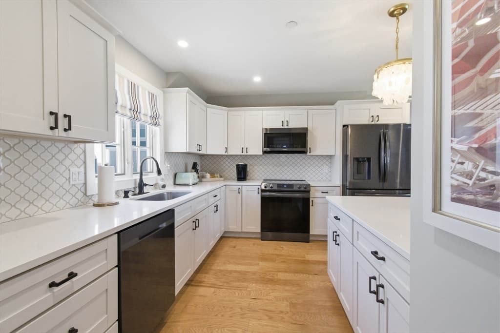 9 Chase Ave # 7, Dennis MA 02639 photo 5