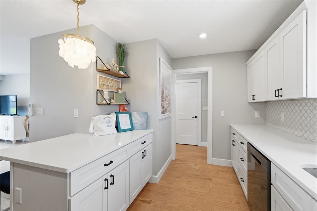 9 Chase Ave # 7, Dennis MA 02639 photo 9