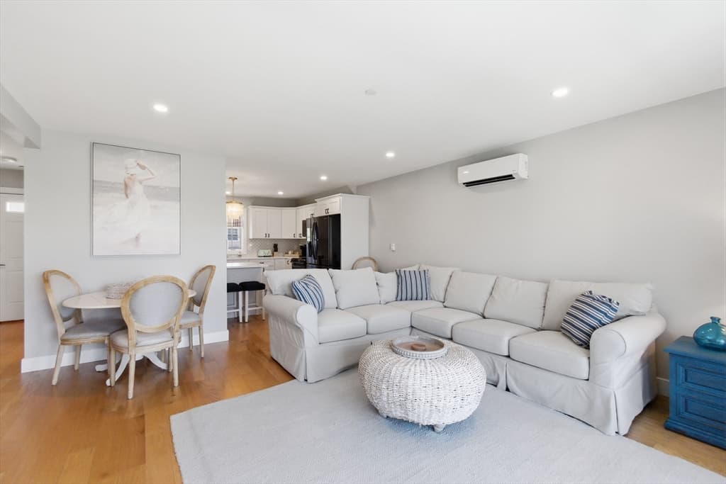 9 Chase Ave # 7, Dennis MA 02639 photo 11
