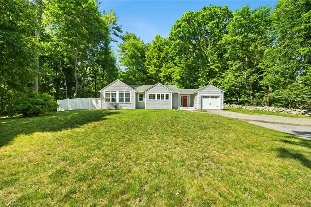 Single Family Residence at 38 Fruit Street, Mansfield MA 02048, photo 3 of 40