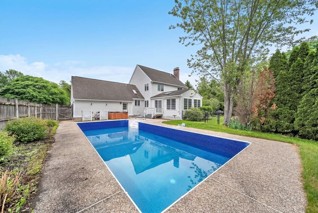 4 Meadow Dr, Littleton MA 01460 photo 30