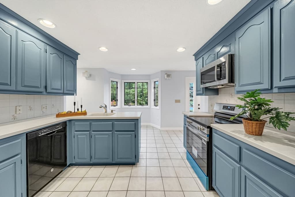 4 Meadow Dr, Littleton MA 01460 photo 18