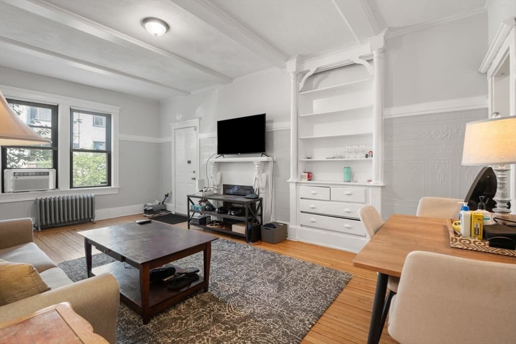 Condominium at 5 Bellvista Road # 1, Boston MA 02135, photo 2 of 21