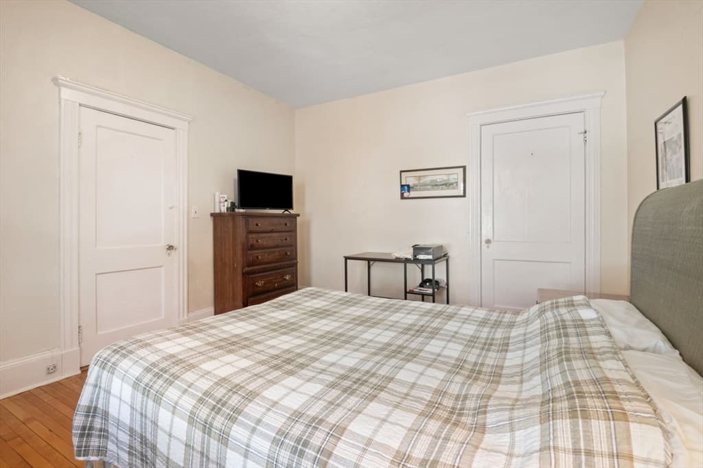 Condominium at 5 Bellvista Road # 1, Boston MA 02135, photo 12 of 21