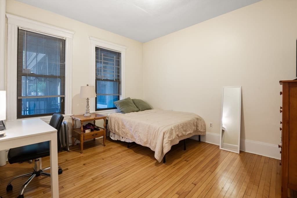 Condominium at 5 Bellvista Road # 1, Boston MA 02135, photo 14 of 21