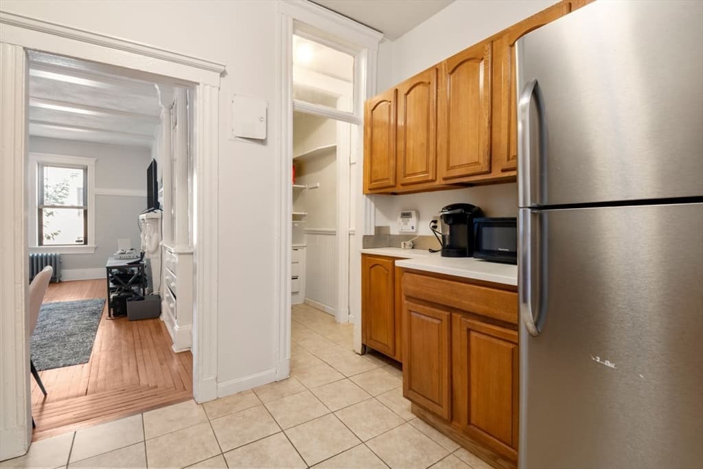 Condominium at 5 Bellvista Road # 1, Boston MA 02135, photo 8 of 21